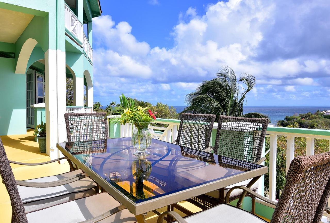 Beachfront Villa โกรส อิส์ลีต ภายนอก รูปภาพ